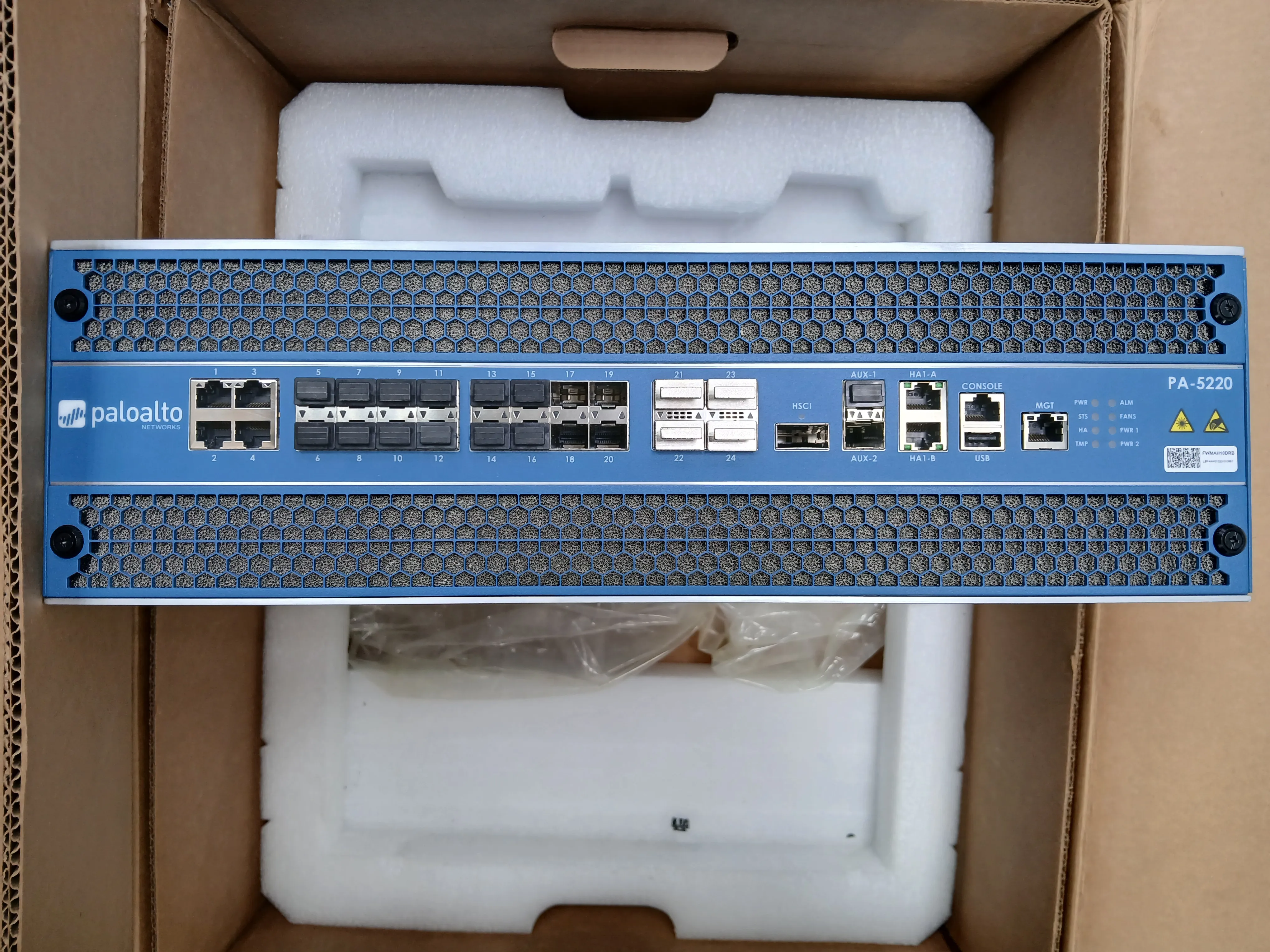 Palo Alto Networks PA-5220 Next-Generation Firewall | Enterprise VPN Gateway | 1/10/40GbE Security Appliance